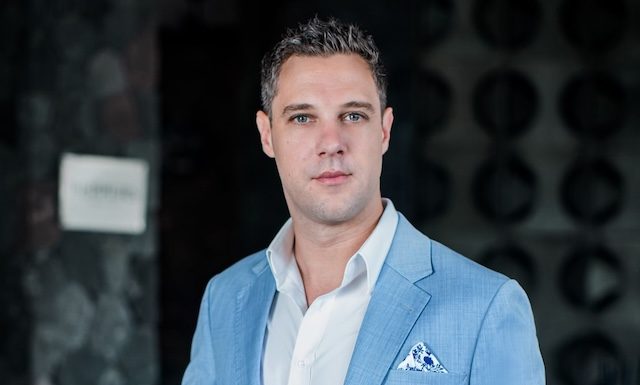 Todd Williams @ credit Peppers Seminyak