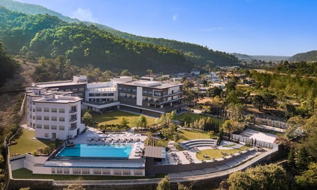@ credit Le Méridien Dehradun Resort & Spa Aerial View