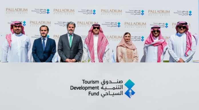 Cérémonie de signature @ credit Palladium Hotel Group