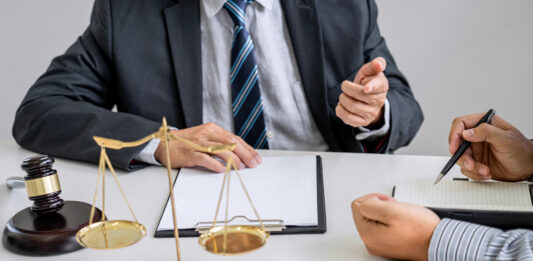 Ressources Humaines | Loi de finances 2026 : instauration d’une contribution de 50 euros pour saisir le Conseil de prud’hommes Prud'hommes/contentieux