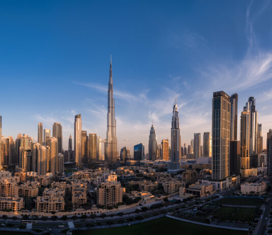 Dubaï réaffirme la cohésion de son secteur touristique lors d’un City Briefing record Dubai welcomes 19.59 million international overnight visitors in 2025