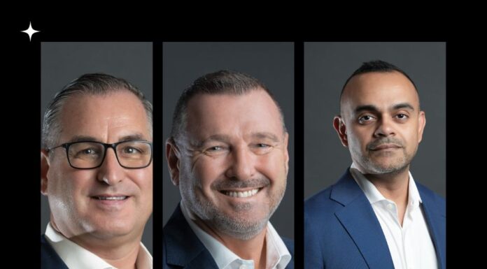 Tom Stevens, Mark Patten et Shafraz Nasser @ credit The First Group