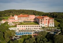 Assets | L Catterton (LVMH) et Cedar Capital Partners lancent une plateforme hôtelière de luxe et signent deux premières acquisitions en France et au Portugal @ credit Ritz Carlton Penha Longa Resort