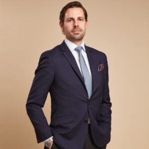 Ashley Saxton @ credit linkedinAshley Saxton @ credit linkedin