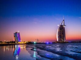 Émirats | UAE Hospitality Barometer (Juniper Strategy x GRIF*) : recul de -27% mais confiance en forte hausse à 12 mois pour le secteur hôtelier et restauration des Émirats Dubaï @ credit Depositphotos
