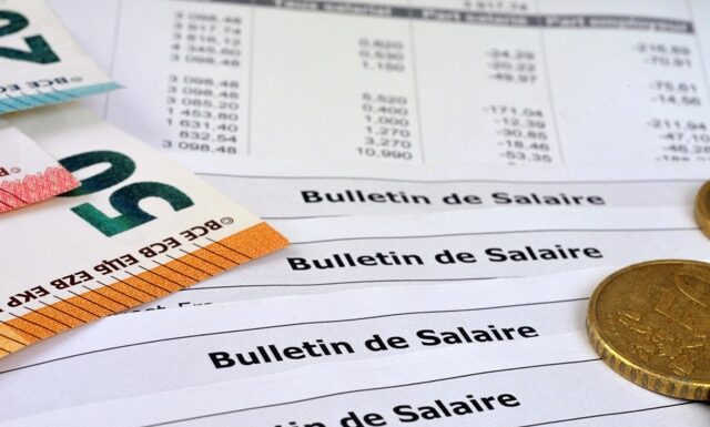 Bulletin de paie @ Depositphotos