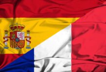 France – Espagne | Les managers espagnols à la conquête de l’hôtellerie mondiale Waving flag of France and Spain