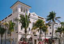 USA | Oetker Hotels fait ses débuts aux États-Unis avec l’ouverture du Vineta Hotel à Palm Beach Facade corner @Via Tolila