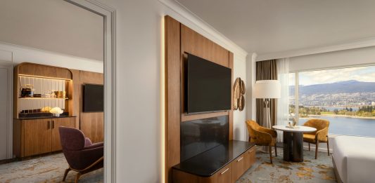 Canada| Fairmont Waterfront Vancouver lance un programme de rénovation pluriannuel pour réinventer son identité « Pure Coastal Luxury »