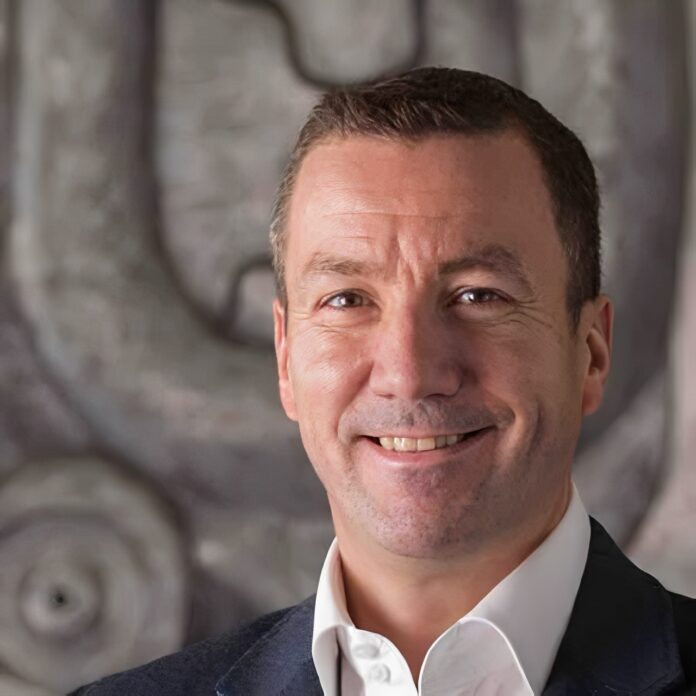 Jim Slater @ credit linkedin