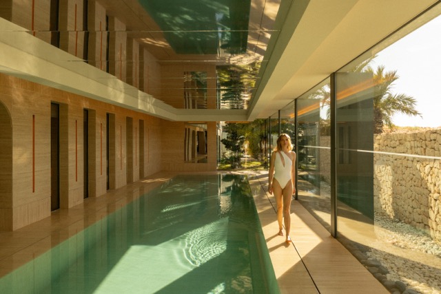 Bien-être, Espagne | SHA Espagne dévoile une rénovation complète de 930 m² et « réinvente l’architecture de la longévité » SHA_Spain_Hydrotherapy-Circuit_Woman-Pool_1902 - Moyenne