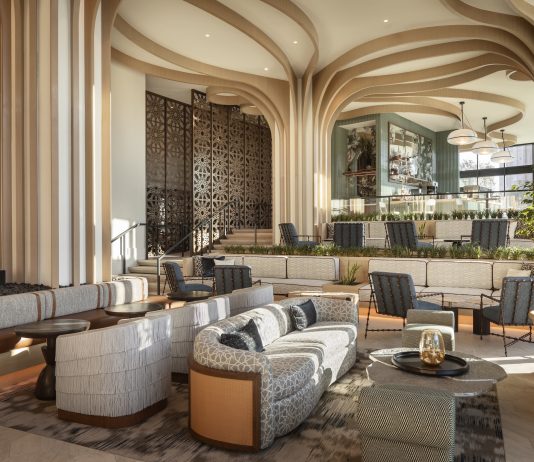 Monde | Hilton publie des résultats solides au premier trimestre 2026 et accélère son développement The Monarch San Antonio Curio Collection by Hilton Lobby Interior