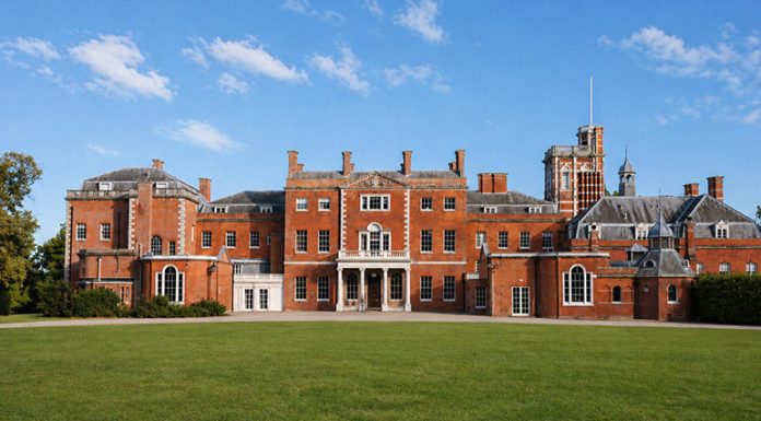1st Noted Collection by Ihg hotel signed in the UK @ credit IHG