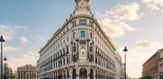 Espagne | Double opération à Madrid : Mohari rachète le Four Seasons et refinance l’actif à 330 M€ @ credit Four Seasons Hotel Madrid
