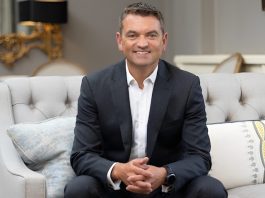 UK | Andrew Stembridge quitte Iconic Hotels & Resorts après 22 ans au sein du groupe Andrew Stembridge @ credit linkedIn