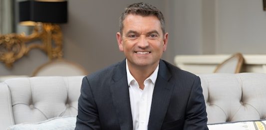 UK | Andrew Stembridge quitte Iconic Hotels & Resorts après 22 ans au sein du groupe Andrew Stembridge @ credit linkedIn
