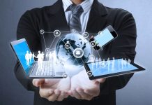 Big deal à venir ? | Expedia Group accélère dans le B2B et pourrait acquérir CarTrawler Technology in the hands of businessmen