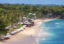 Asie | Mirah Investment & Development s’associe à RV Capital pour accélérer le développement de SOMOSHOTELS et Cocana Resorts en Asie Balangan Beach, Bali @ credit Depositphotos