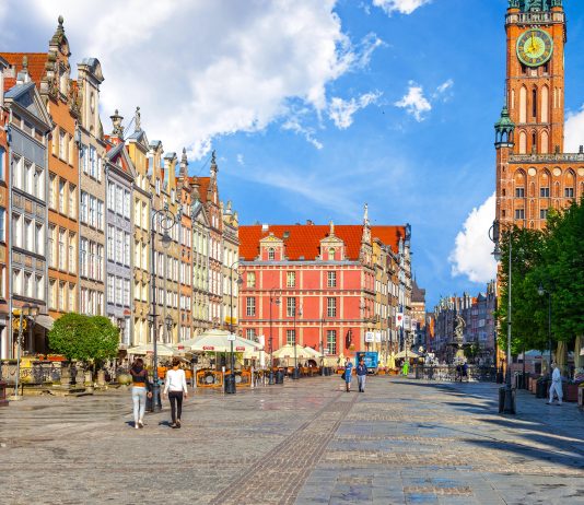 Pologne | CORUM Asset Management acquiert l’IBB Hotel Gdańsk et confie l’exploitation à B&B Hotels Group