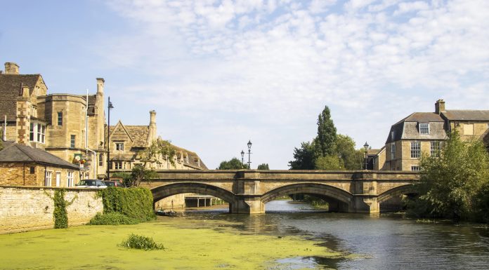 Stamford @ credit Depositphotos