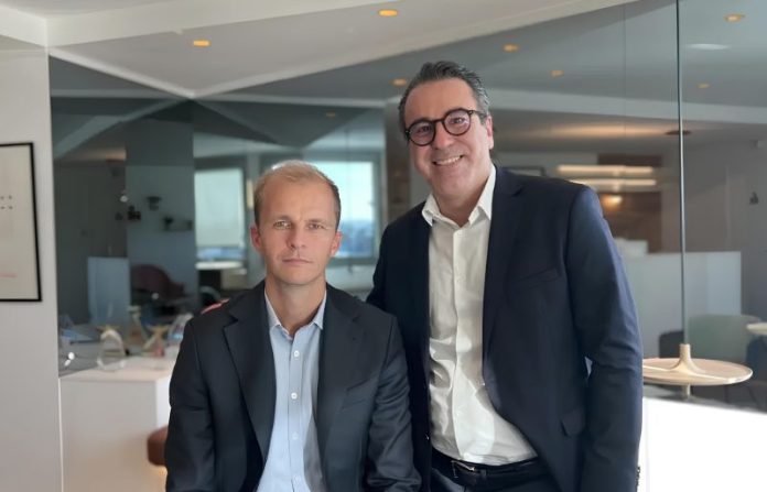 Frédéric Maxwell & Jonathan Donio