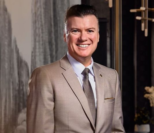 Vietnam | InterContinental Halong Bay Resort nomme Grant Thompson au poste de General Manager Grant Thompson @ redit Intercontinental Halong Bay Resort