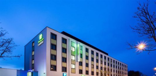 Opérateur, Allemagne | « The Chocolate on the Pillow Group » reprend un Holiday Inn Express à Augsbourg @ credit Holiday Inn Express Augsburg