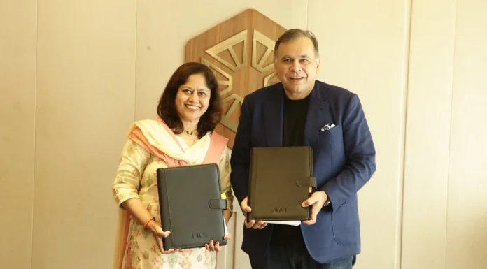 Mrs Suma Venkatesh & YMr adur Kapur @ credit IHCL