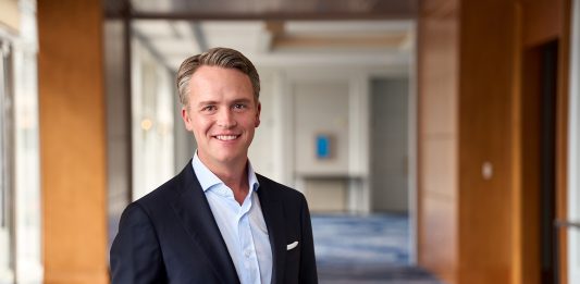 Gouvernance | Four Seasons Hotels and Resorts nomme Robert Fritz Executive Chairman, Isadore Sharp devient Chairman Emeritus Robert Fritz @ credit Four Seasons