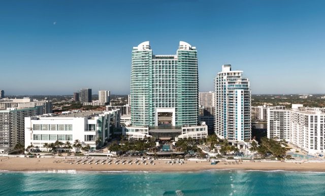 Signia-by-Hilton-Diplomat-Beach-Resort @ credit Hilton