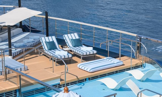 The Ritz-Carlton Yacht Collection x Ginori 1735 Collaboration