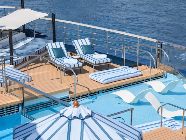 The Ritz-Carlton Yacht Collection x Ginori 1735 Collaboration