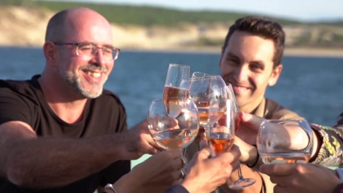 Nouvelle-Aquitaine | Utopik Collection acquiert l’hôtel Côté Sable au Cap-Ferret et met fin à huit années de conflit Nouvelle-Aquitaine | Utopik Collection acquiert l’hôtel Côté Sable au Cap-Ferret et met fin à huit années de conflit