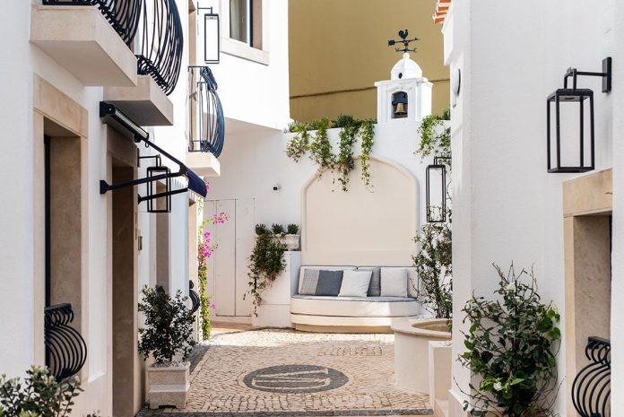 @ credit Villa Dorothea