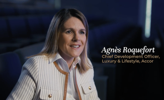 Accor Luxe & Lifestyle : Agnès Roquefort articule une stratégie de développement centrée sur l’expérience comme moteur de valeur Agnès Roquefort @ credit Accor