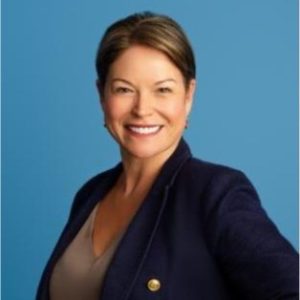 Carolyne Doyon @ crdit linkedIn