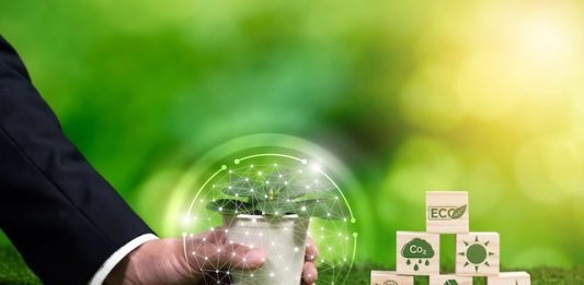 Accor obtient le niveau « Leader » de la norme ISO 20400, plus haute distinction en matière d’achats responsables Corporate commitment to ESG or CSR to reduce carbon emission and adopting eco friendly clean business to minimize environmental impact for net zero world concept. Reliance