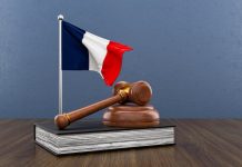 France | Loi Simplification : ce qui change concrètement pour les cafés, hôtels, restaurants et traiteurs Concept of French law justice and legal system.