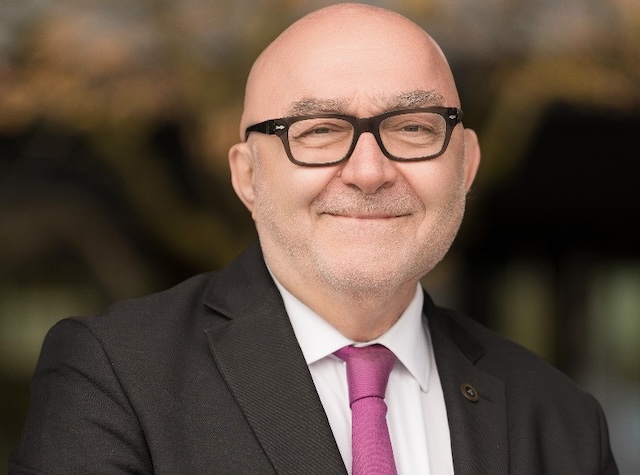 Thomas Hartleyb @ credit linkedIn