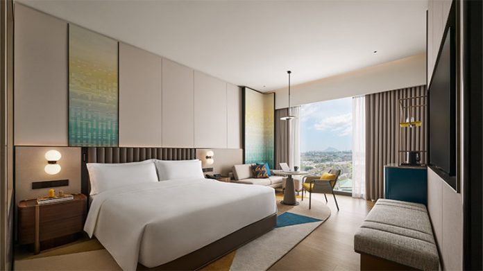 voco Kuching’s guestroom