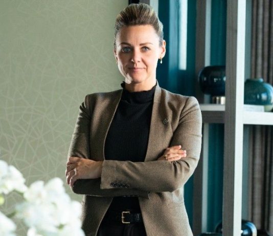 Grèce | Kelly Webb nommée directrice générale du One&Only Kéa Island Kelly Webb @ credit Kerzner International