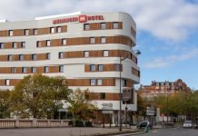 Europe | MEININGER Hotels vise 50 établissements d’ici 2030 après un exercice à plus de 200 M€ de chiffre d’affaires @ credit Meininger Hotel Paris