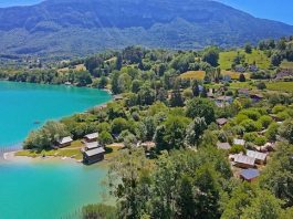 France | Le Groupe Huttopia inaugure deux nouvelles destinations au bord du lac d’Aiguebelette @ credit Huttopia Domaine du Lac