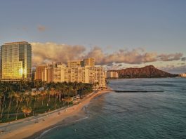 Ka Laʻi Waikīkī Beach, LXR Hotels & Resorts
