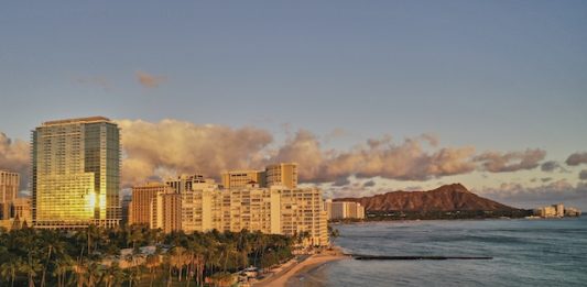 Hawaï, USA | Ka Laʻi Waikīkī Beach, LXR Hotels & Resorts dévoile sa nouvelle identité après 100 M$ de travaux Ka Laʻi Waikīkī Beach, LXR Hotels & Resorts