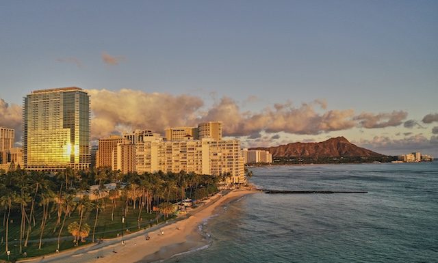 Ka Laʻi Waikīkī Beach, LXR Hotels & Resorts