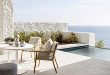Ouverture, Grèce | Le Four Seasons Hotel Mykonos accueille officiellement ses premiers clients Four Seasons Hotel Mykonos @ credit Four Seasons