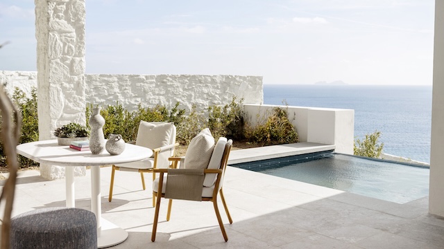 Ouverture, Grèce | Le Four Seasons Hotel Mykonos accueille officiellement ses premiers clients Four Seasons Hotel Mykonos @ credit Four Seasons