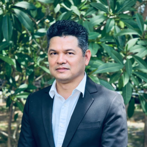Nanthaphat (Wutti) Santisaksakul @ credit linkedIn