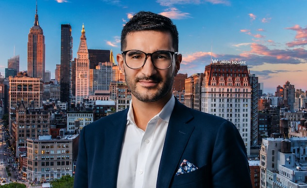 Pascha Batti avec en fond W Union Square @ credits linkedin & W, montage IA
